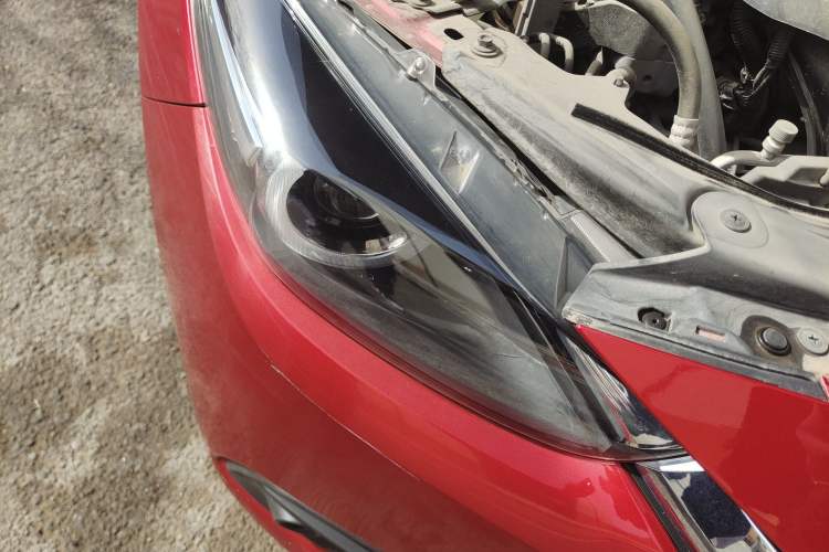 Used Mazda Mazda 3 Axela 2017 Sedan 1.5L Automatic Luxury Model Emission Standard China V