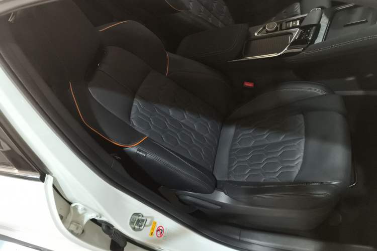 Used Changan UNI-T 2022 1.5T Prestige Version