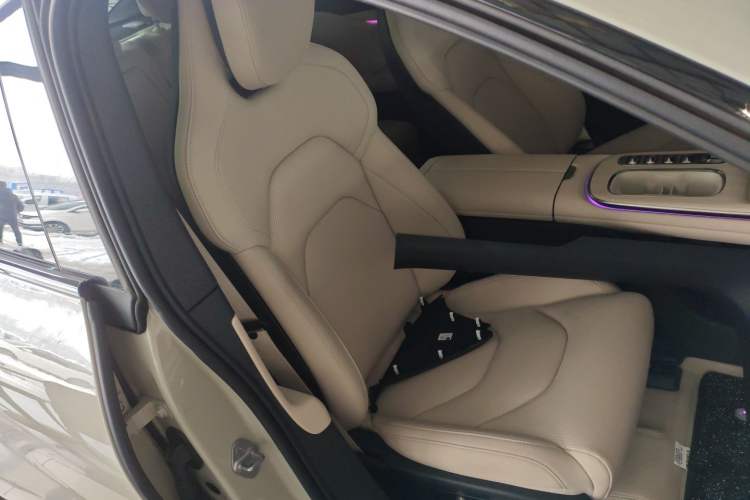 Used Xiaomi Auto SU7 2024 Rear-Drive Ultra-Long Range Advanced Pro-Level Intelligent Driving Version