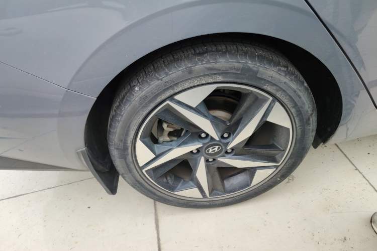 Used Hyundai Elantra 2021 1.5L CVT GLX Elite Edition
