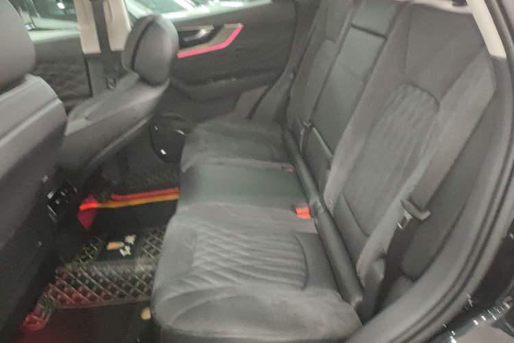 Used Hongqi HS5 2022 Revised Version 2.0T Smart Connect Flagship Edition
