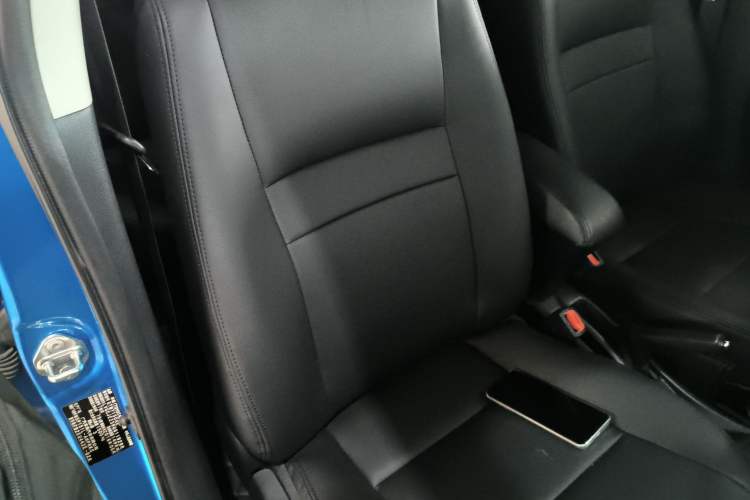 Used Toyota YARiS L 2015 1.5E Automatic Charm Edition
