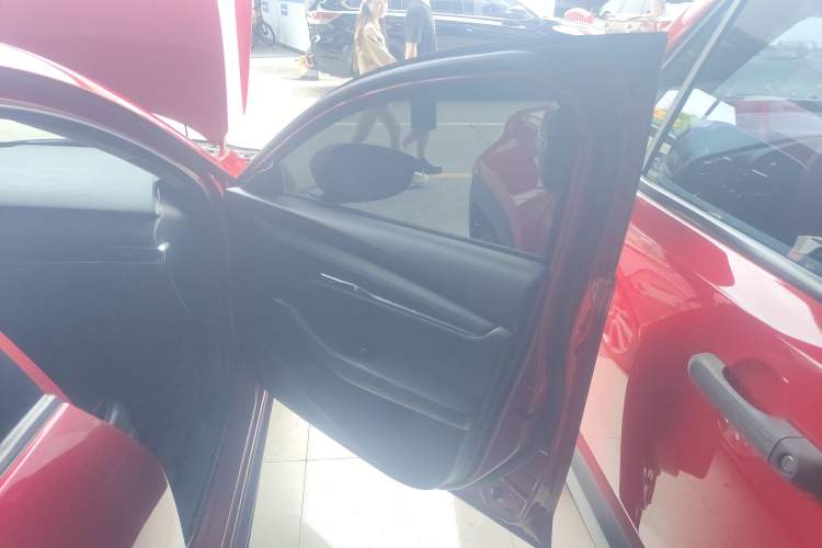 Used Mazda Mazda 3 Axela 2020 2.0L Automatic Zhiya Edition
