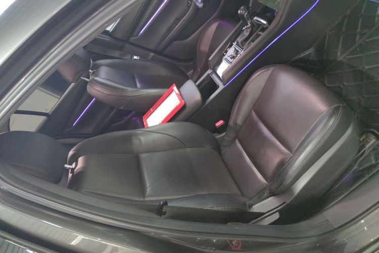 Used Mazda Mazda 3 Axela 2020 2.0L Automatic Luxury Version
