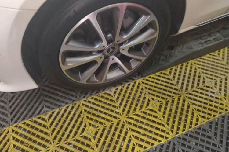 Used Mercedes-Benz E-Class 2019 E 300 L Stylish Model