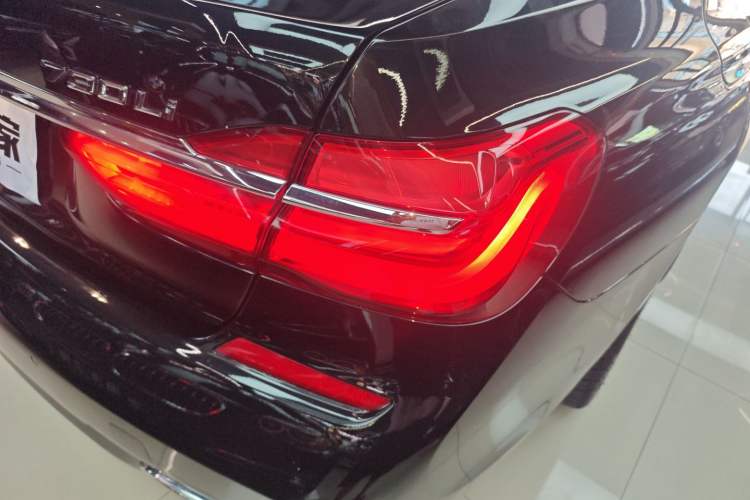 Used BMW 7 Series 2018 730Li Leading Model M Sport Package
