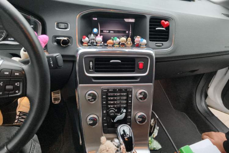 Used Volvo S60 2019 S60L Facelift T5 Intelligent Advanced Edition