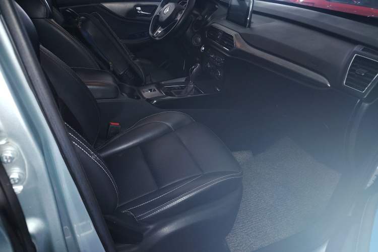 Used Dongfeng Fengon S560 2018 1.8L CVT Urban Model 5 Seats