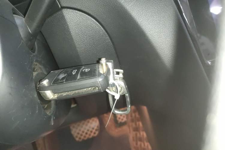 Used Skoda Octavia 2019 1.5L Automatic Smart Drive Luxury Edition China VI Standard