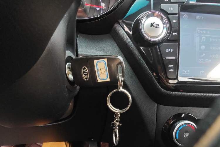 Used Kia K2 2015 Sedan 1.4L Automatic GLS
