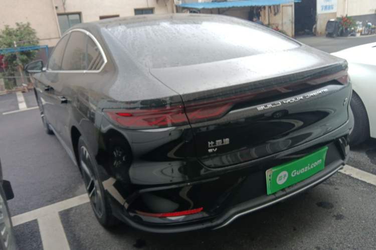 Used BYD Han 2023 EV Champion Edition 605KM Front-Drive Premium Model

