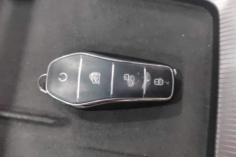 Used BYD Han L 2025 DM-p Four-Wheel-Drive LiDAR Flagship Model
