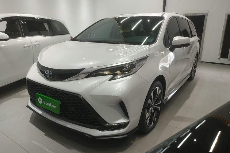 Used Toyota Granvia 2023 2.5L Hybrid Prestige PLUS Edition