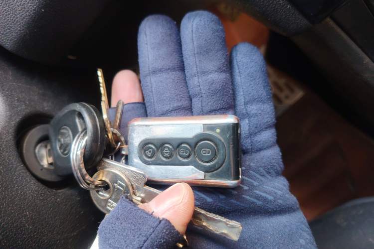 Used Volkswagen Jetta 2013 1.6L Manual Fashion Edition
