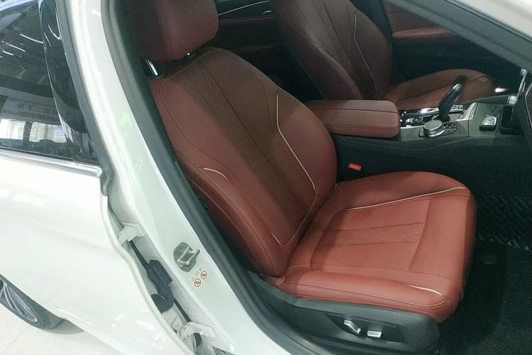 Used BMW 5 Series 2022 Restyled 530Li Leading Edition M Sport Package
