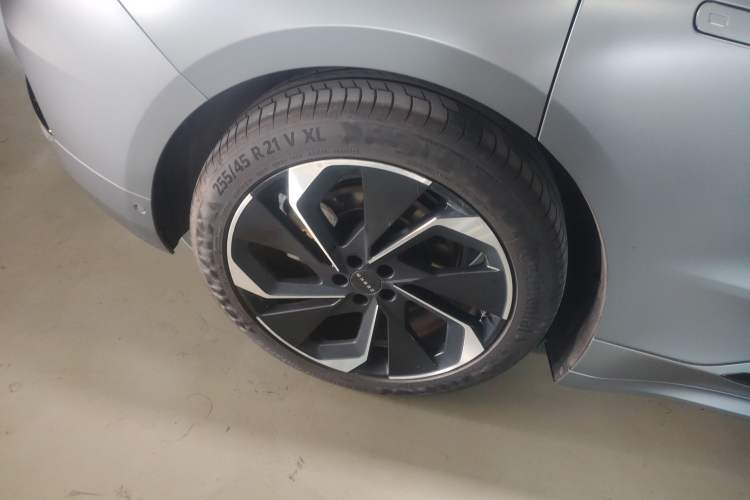 Used Zeekr 001 2021 Ultra-Long Range Dual-Motor YOU Version
