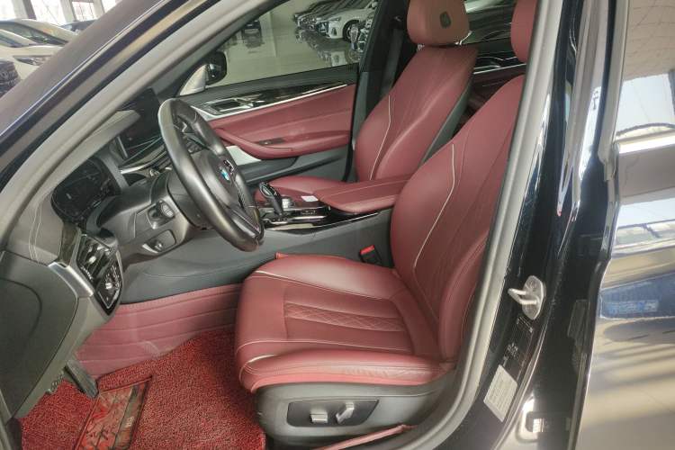 Used BMW 5 Series 2021 Facelifted 525Li M Sport Package
