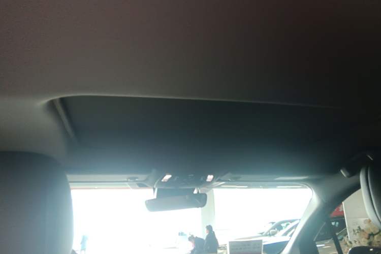 Used Toyota Sienna 2024 2.5L Hybrid Four-Wheel Drive Prestige Edition
