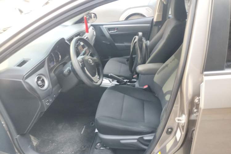 Used Toyota Corolla 2017 Revised Version 1.2T S-CVT GL
