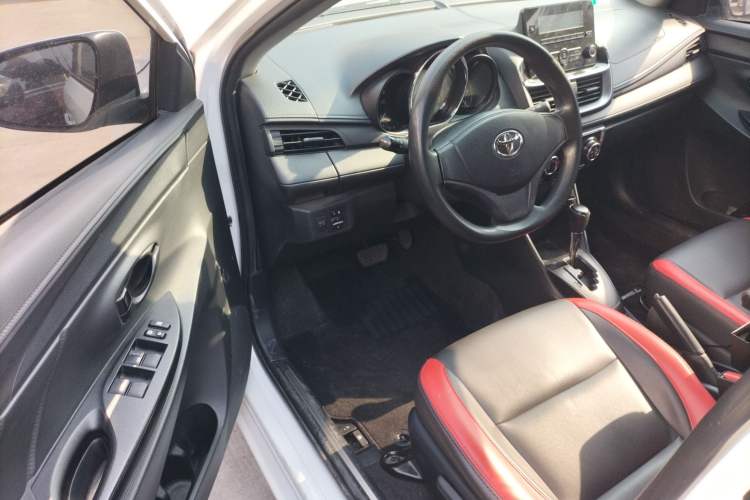 Used Toyota YARiS L 2021 1.5L CVT Leading Edition
