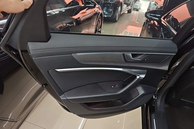 Used Audi A6L 2021 40 TFSI Luxury Dynamic Edition
