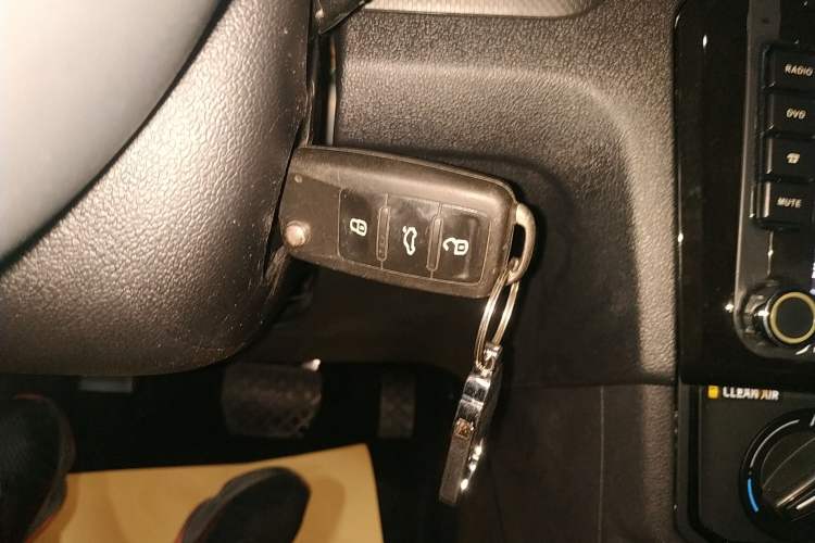 Used Volkswagen Jetta 2019 Dream Edition 1.5L Automatic Fashionable Version
