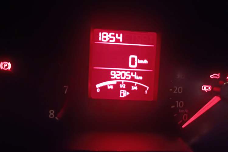 Used Volkswagen Santana 2015 1.6L Manual Comfort Edition
