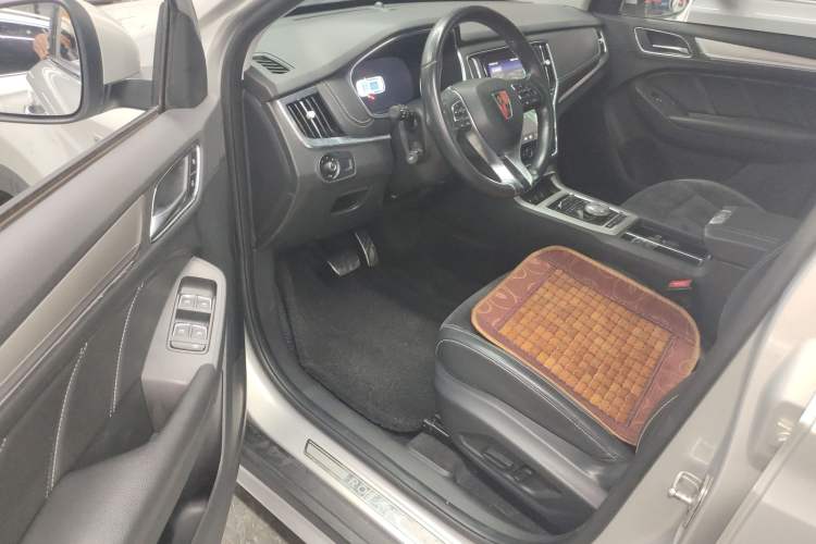 Used Roewe RX5 New Energy 2017 ERX5 EV400 Electric Internet Supreme Edition