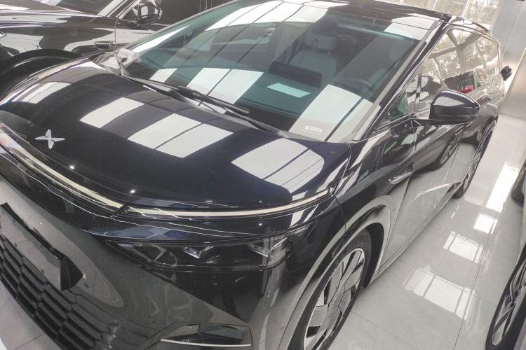 Used XPeng X9 2024 702 Ultra-Long Range Max