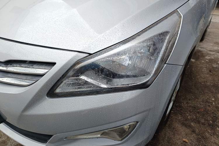 Used Hyundai Verna 2014 1.4L Automatic Smart GLS
