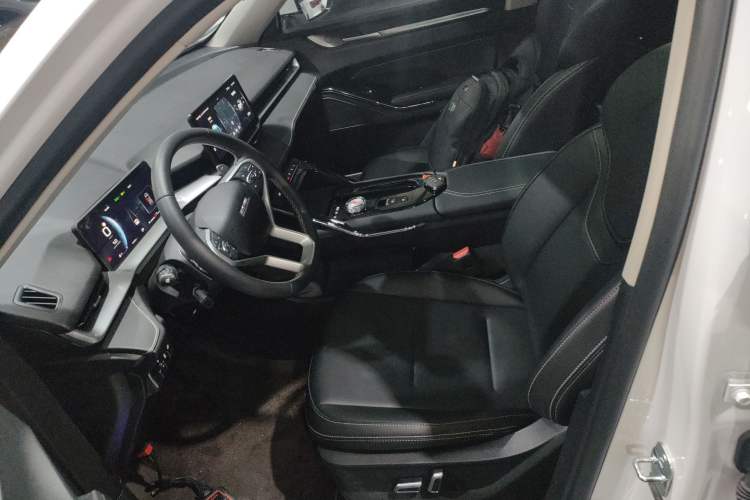 Used Haval H6 2024 1.5T Two-Wheel-Drive Classic Edition