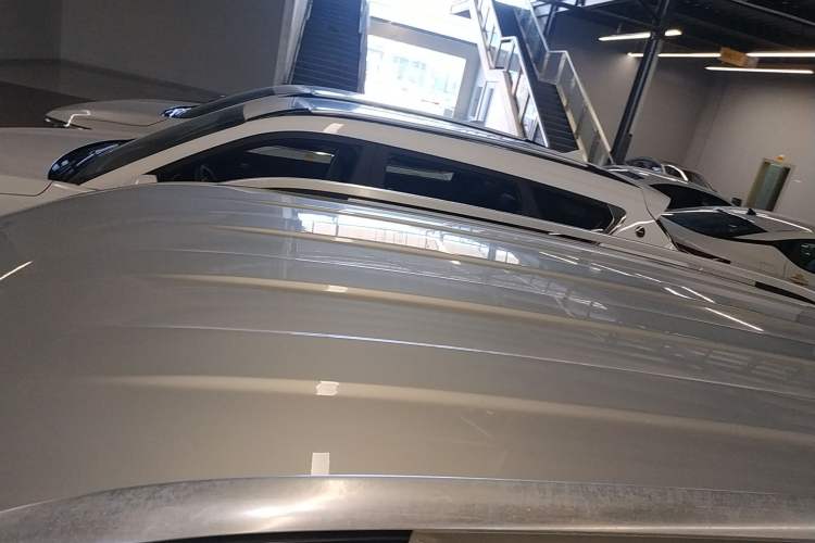 Used Volkswagen Tiguan L 2017 330TSI Automatic Two-Wheel Drive Comfort Edition
