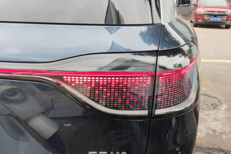 Used Hima AITO M9 2025 Extended-Range Ultra Version 52 kWh 6-Seater