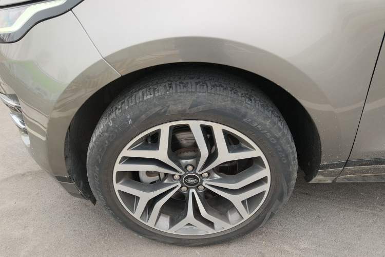 Used Land Rover Range Rover Evoque New Energy 2022 Aurora L P300e Plug-in Hybrid Electric Version
