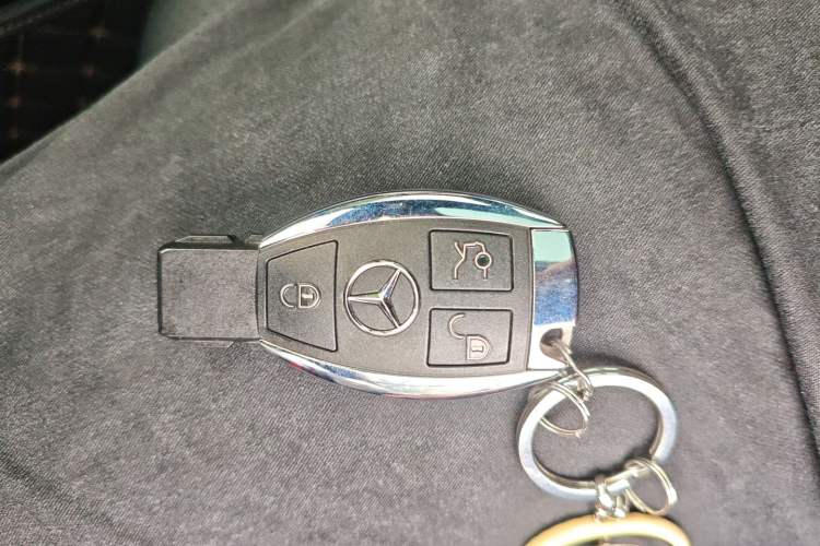 Used Mercedes-Benz GLC 2019 Facelift GLC 260 L 4MATIC Luxury Model
