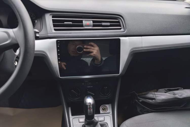 Used Volkswagen Lavida 2019 Lavida Start 1.5L Automatic Trendy Version China VI Standard