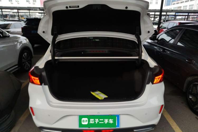 Used Changan Eado 2022 PLUS Blue Whale NE 1.4T GDI DCT Prestige Edition