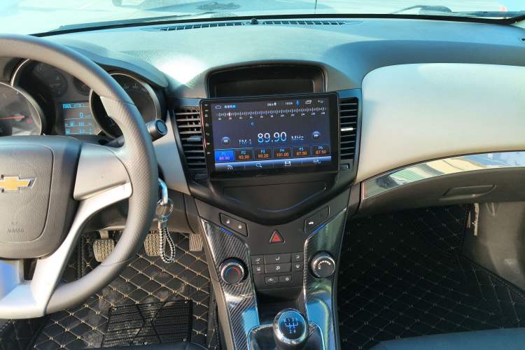 Used Chevrolet Cruze 2015 1.5L Classic SL MT
