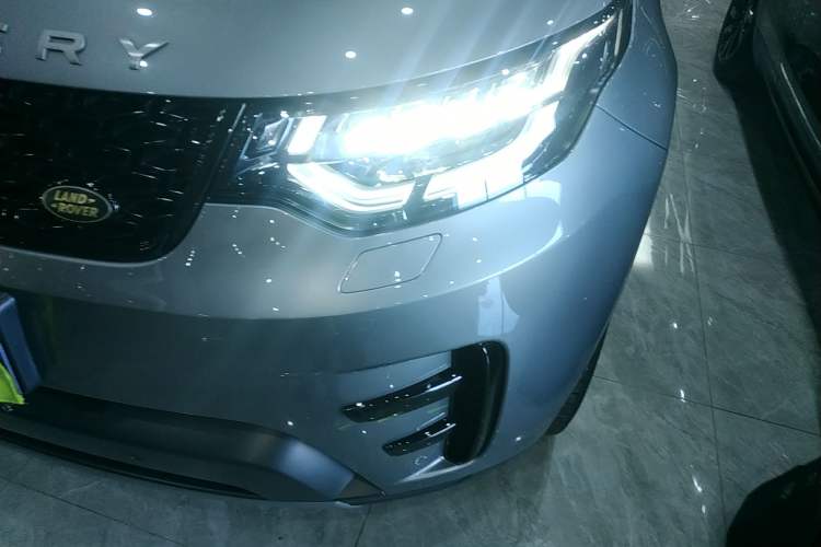 Used Land Rover Discovery 2020 3.0 SC V6 SE
