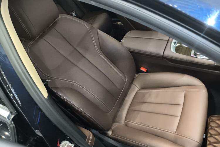 Used BMW 7 Series 2018 730Li Leading Model Excellence Package