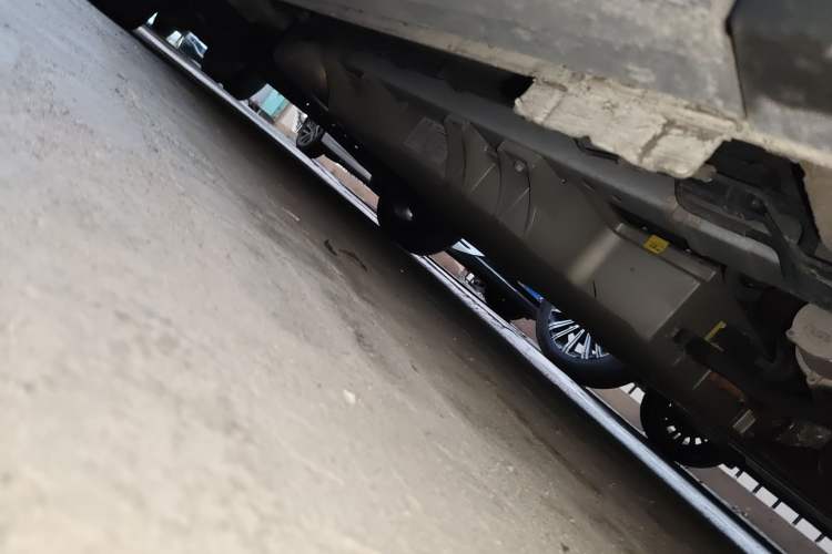 Used SAIC MAXUS EUNIQ 5 2020 1.3T PLUG-IN Elite Edition
