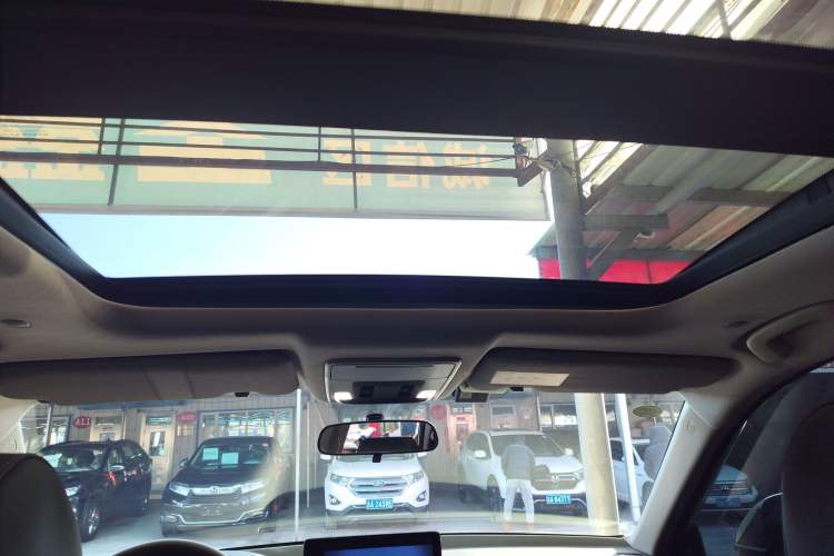 Used Honda Breeze 2023 240TURBO Two-Wheel Drive Elite Edition 5 Seats
