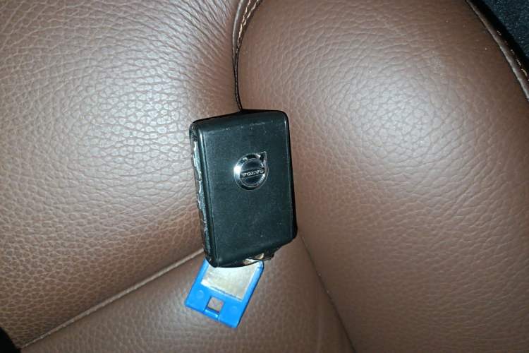 Used Volvo XC60 2024 B5 4x4 Smart Luxury Edition