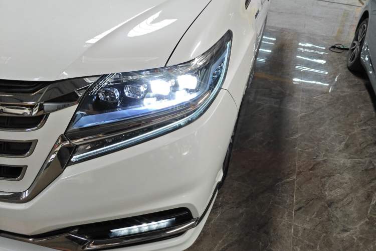 Used Honda Elysion 2019 2.0L Hybrid Comfort Edition