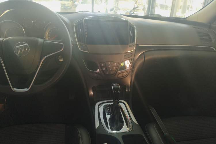 Used Buick Regal 2015 1.6T Leading Technology Model
