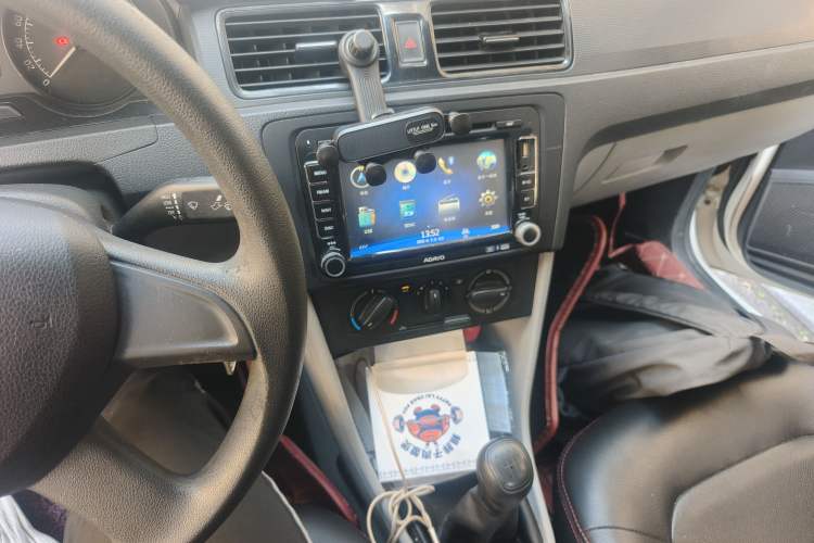 Used Skoda Rapid 2013 1.4L Manual Enjoyment Model