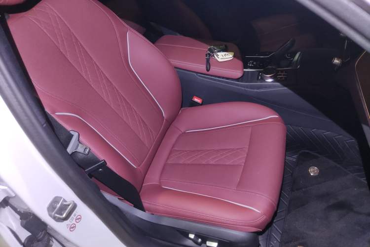 Used BMW 5 Series 2023 Restyled 530Li Leading Edition M Sport Package
