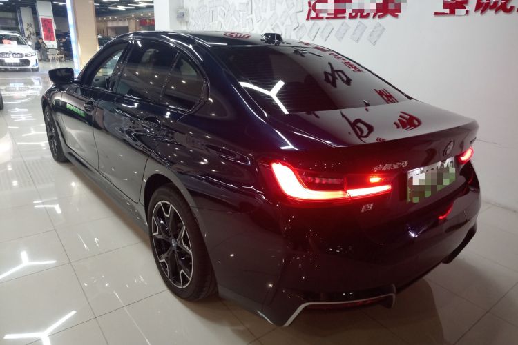 Used BMW i3 2024 eDrive 40 L Midnight Edition
