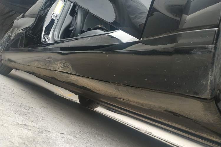 Used Tesla Model 3 2019 Long-Range All-Wheel-Drive Version
