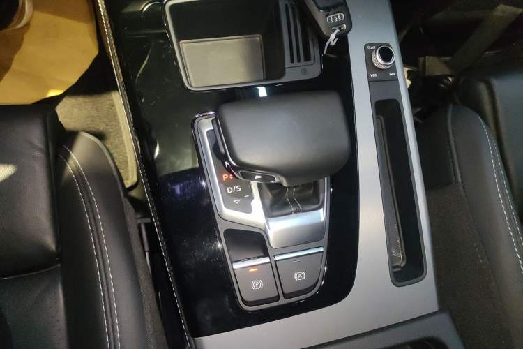 Used Audi Q5L Sportback 2021 40 TFSI Fashion Model